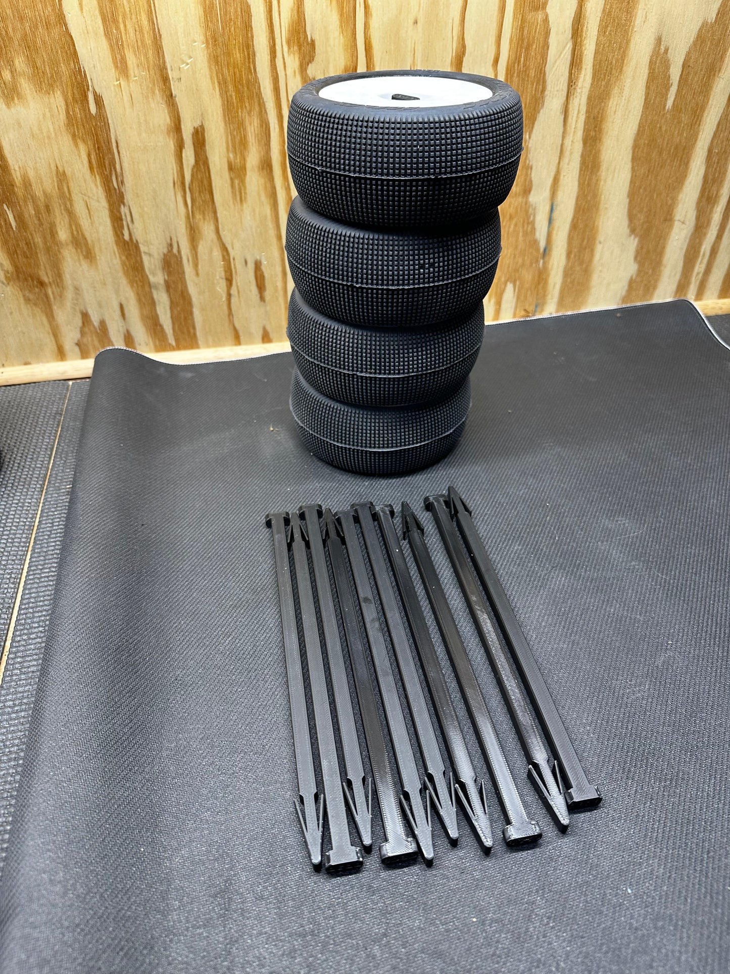10 pack 1/8 truggy tire sticks