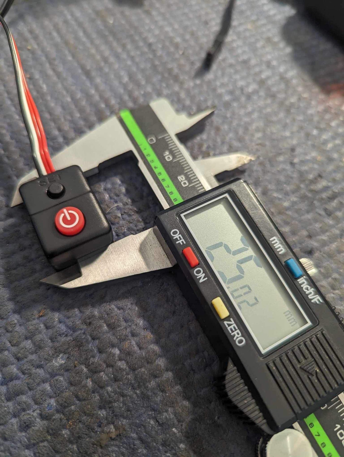 larger sized hobbywing switch mount for b4e
