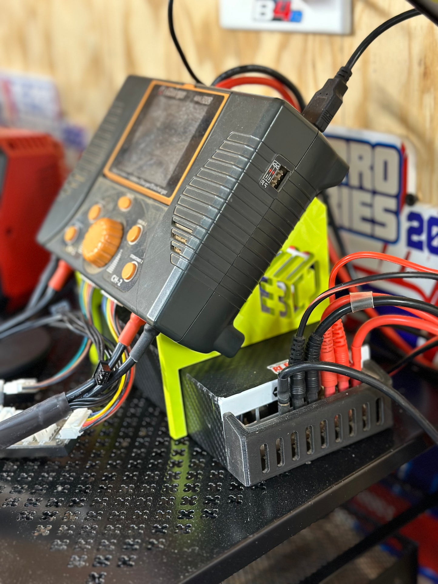 Collapsing icharger 406 duo stand