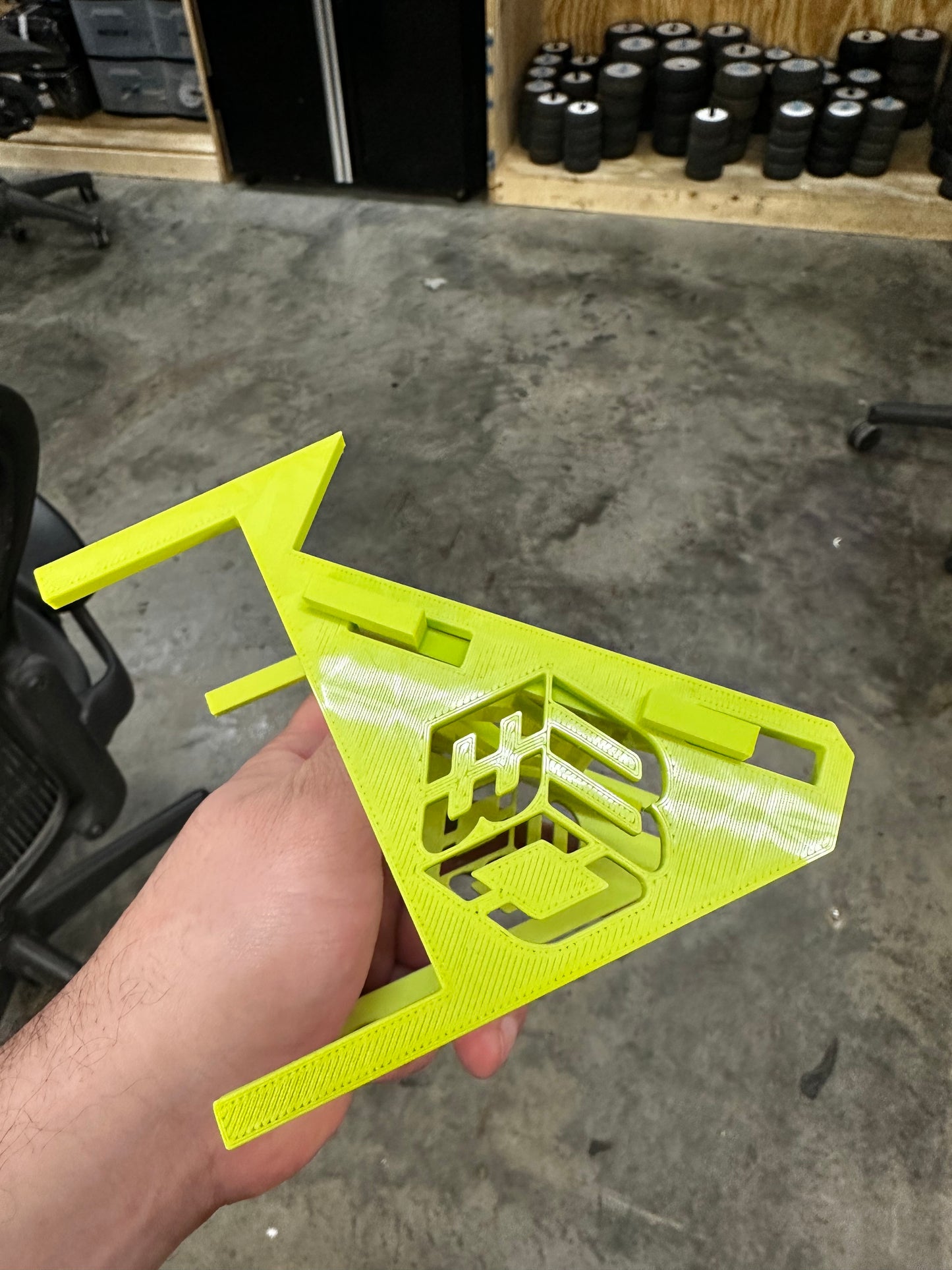 Collapsing icharger 406 duo stand