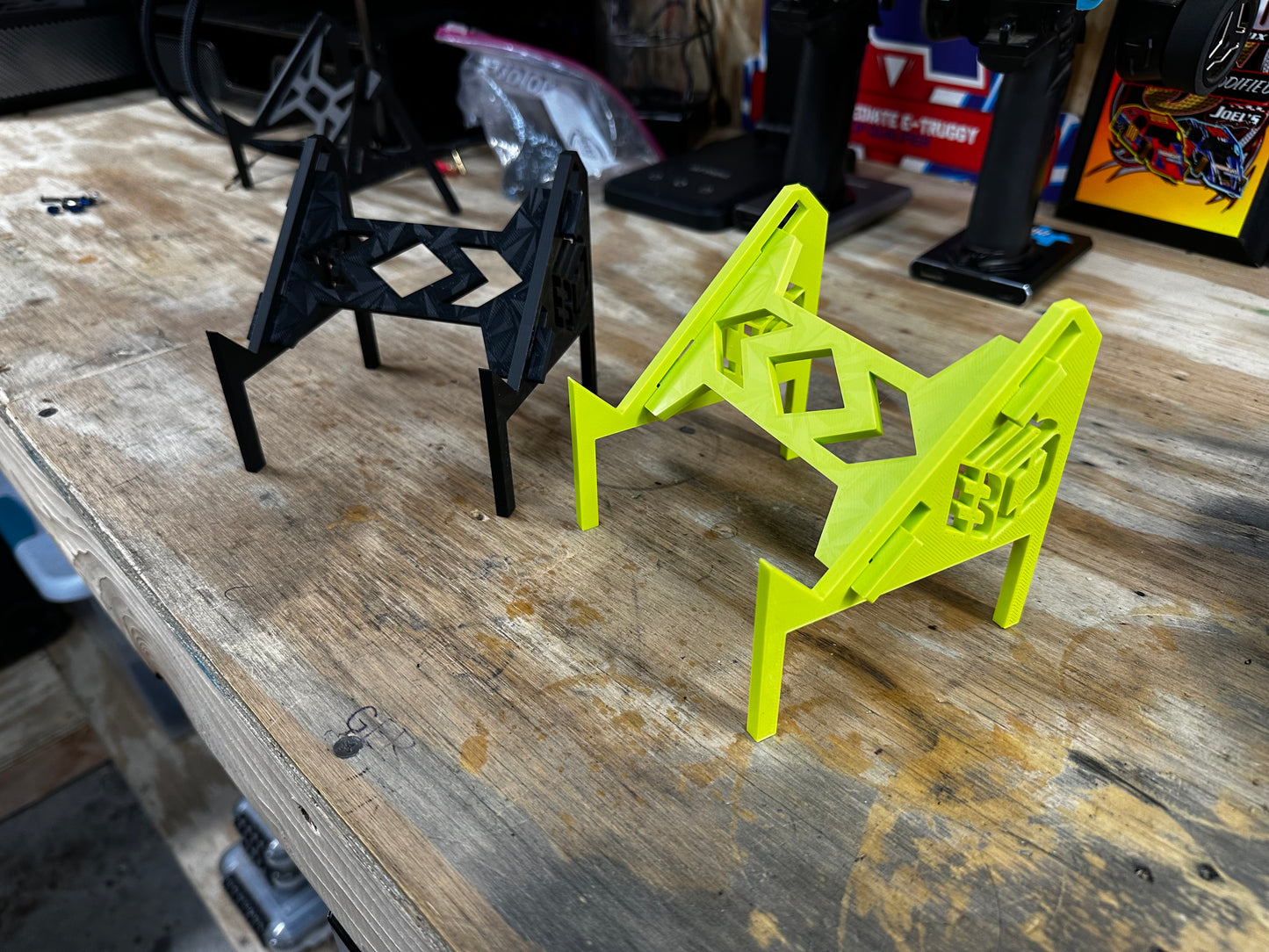 Collapsing icharger 406 duo stand