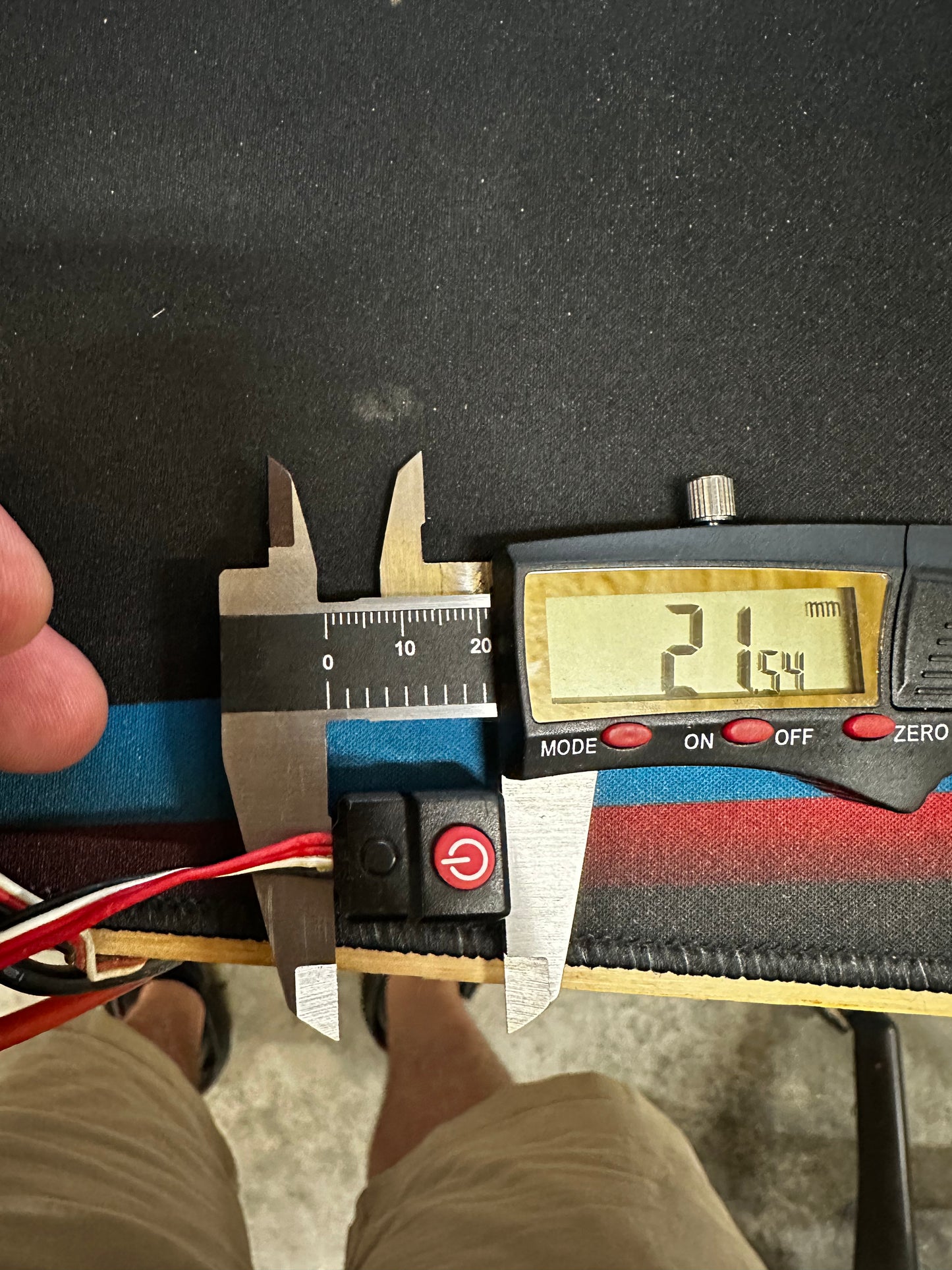 Smaller sized hobbywing switch mount for rc8b4/t4 series.