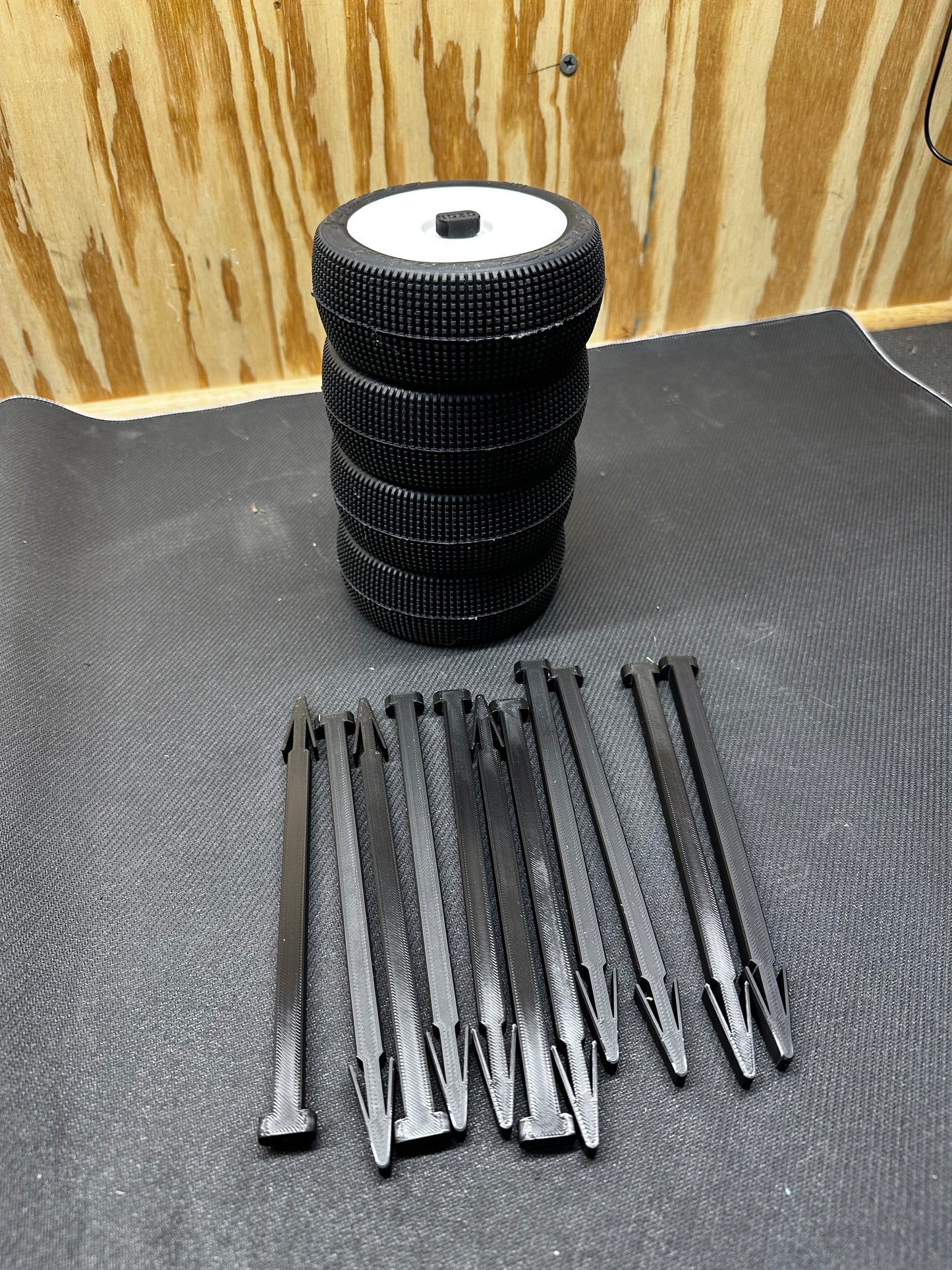 10 pack 1/8 buggy tire sticks