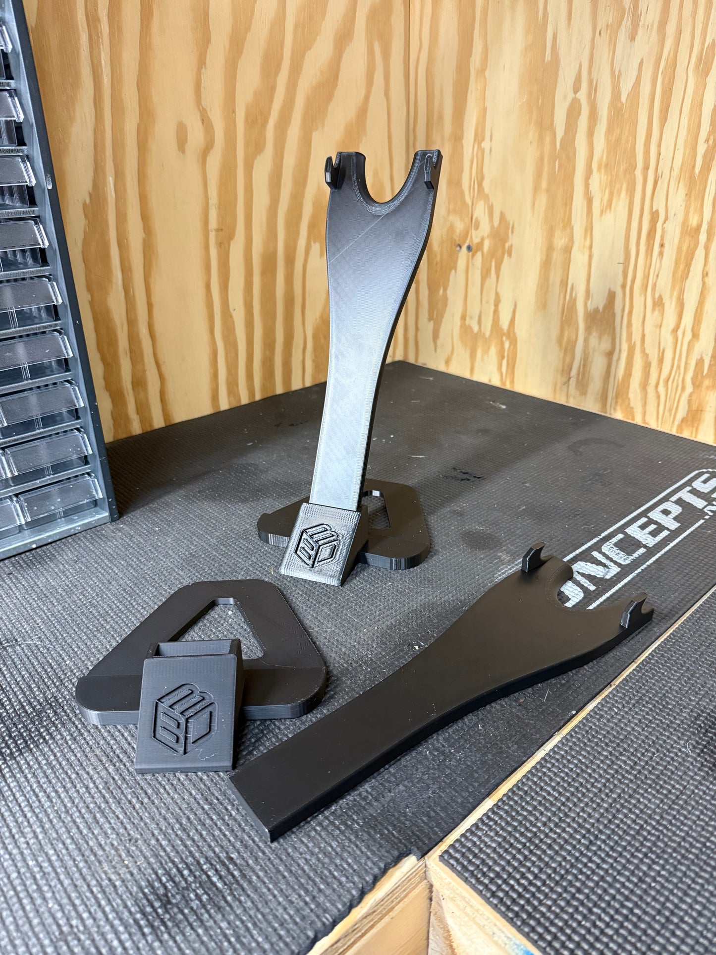 BD3D “VURT” display / pit stand